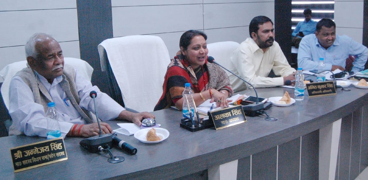 एलईडी से जगमग होगा शहर, साफ होंगे नाले