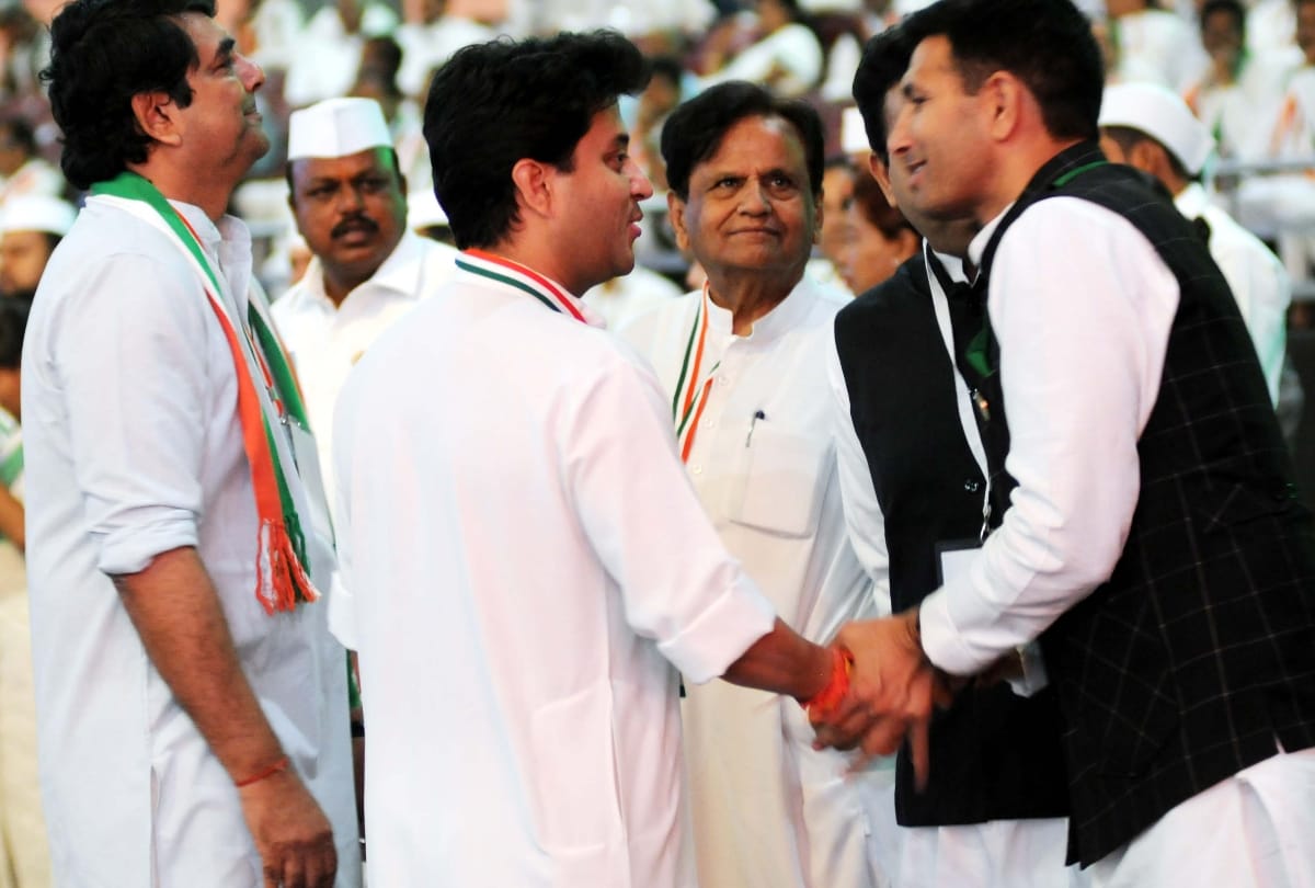 see inside pics of congress plenary session at delhi