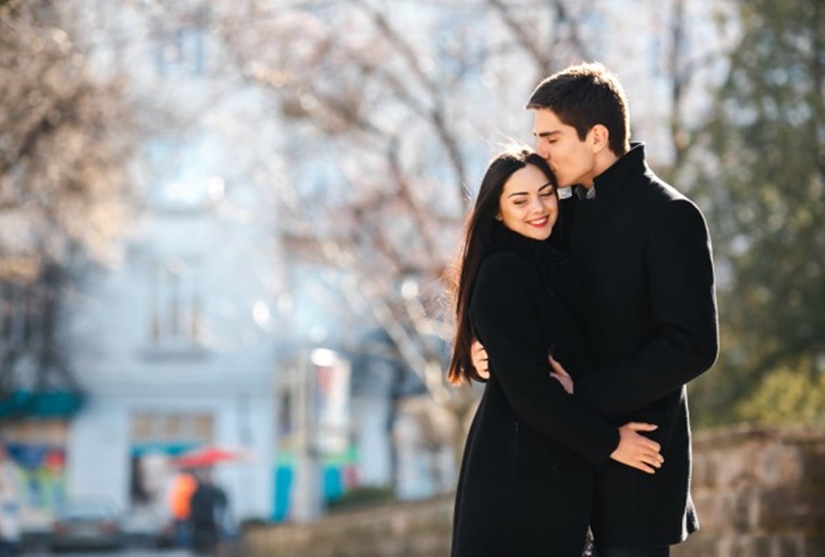 Women of these zodiac signs control their husbands