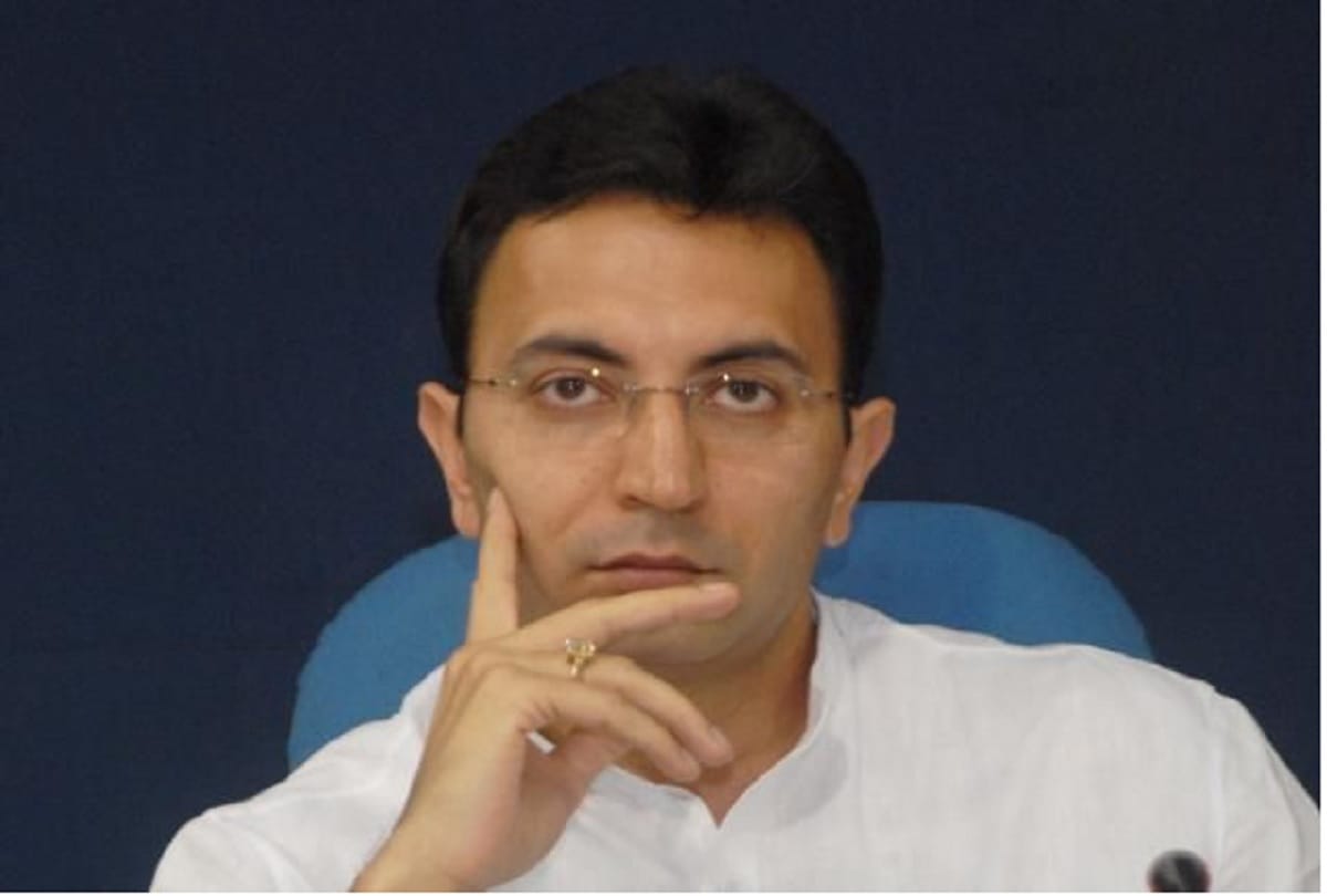 case filed against congress leader jitin prasad for violating code of conduct.