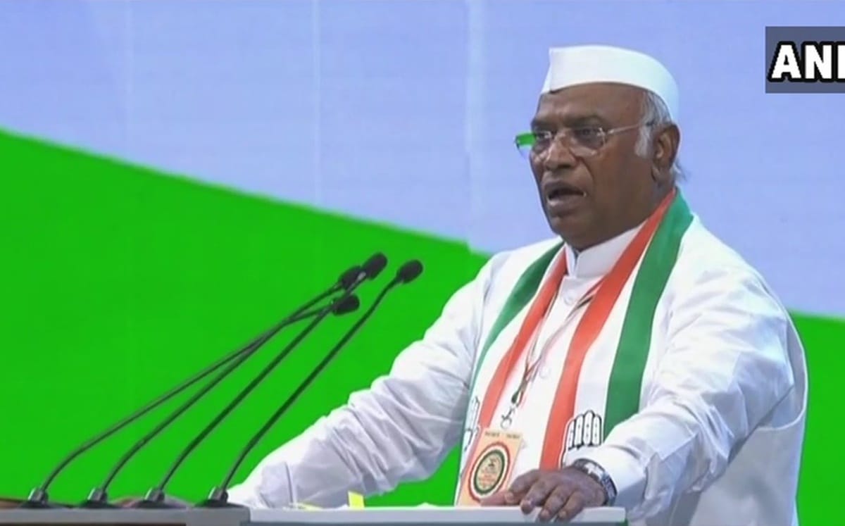 Mallikarjun Kharge called bjp and rss blood sucker of humanity in Congress Plenary Session