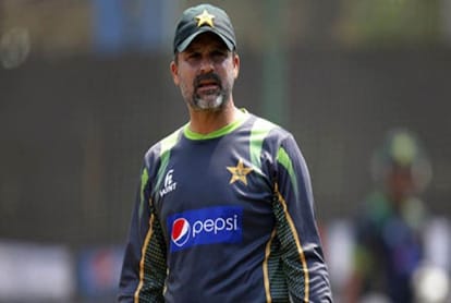 PSL 2018: Moin Khan slams foreign players refusing travel to Pakistan
