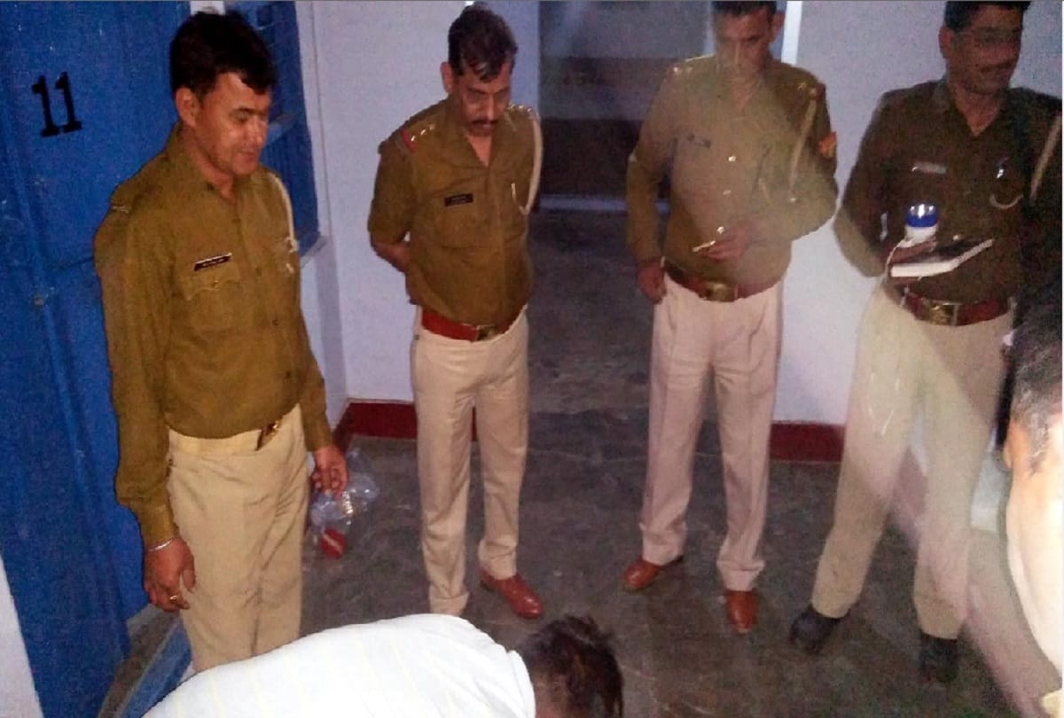 a man killed woman and then committed suicide in hapur