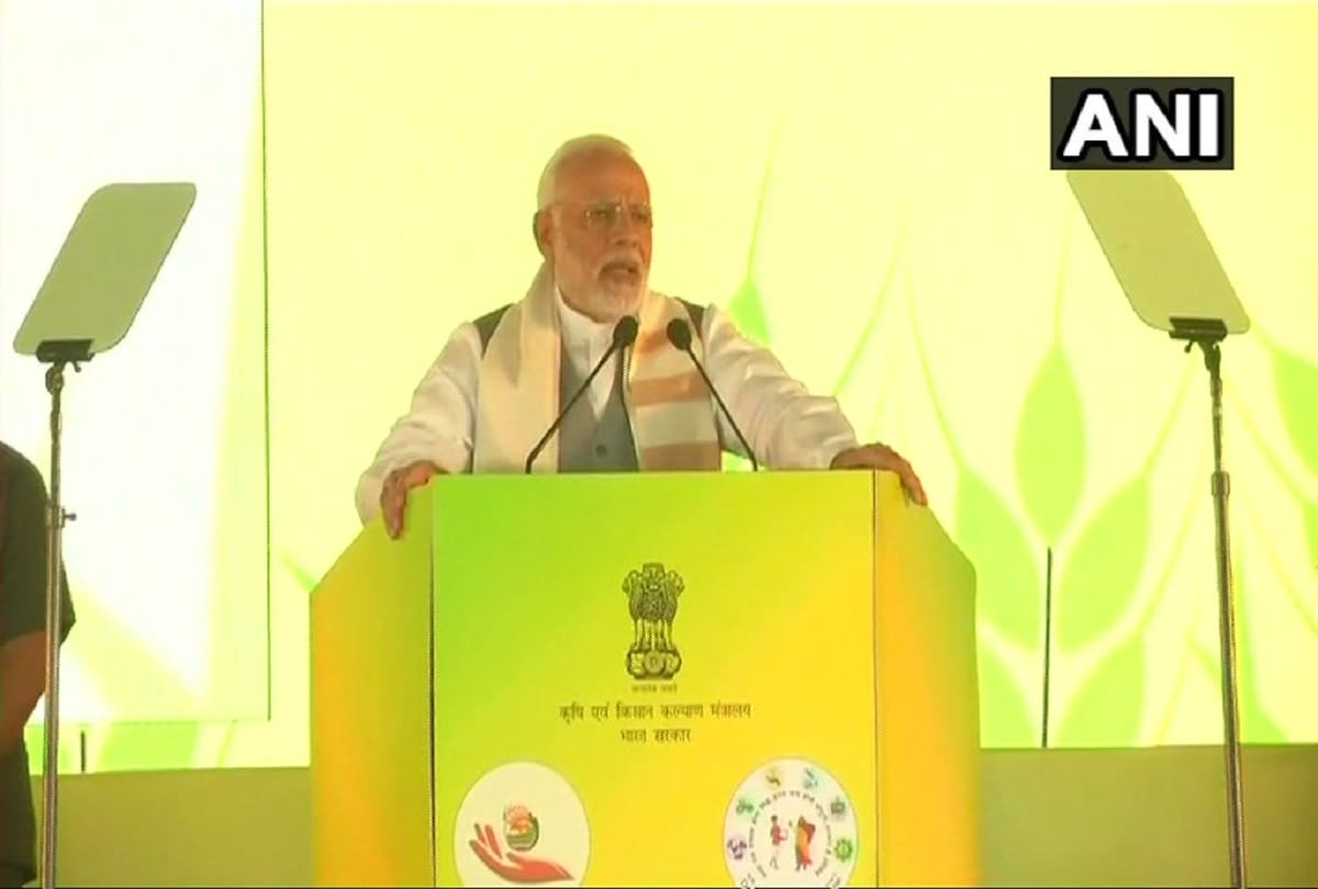 PM Modi addresses the annual Krishi Unnati Mela at Indian Agricultural Research Institute in Delhi