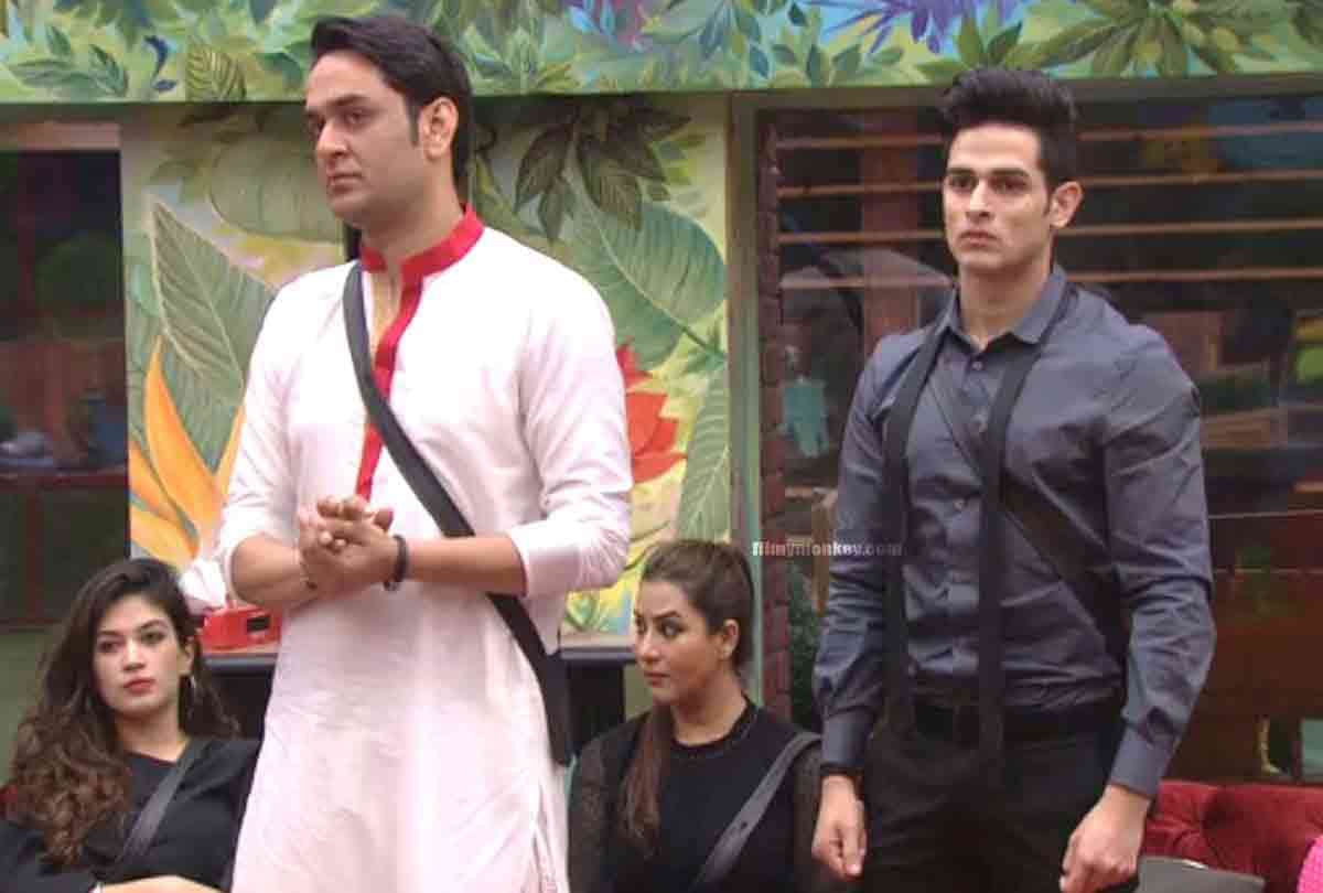 bigg boss 11 contestant priyank sharma and vikas gupta dancing on party table
