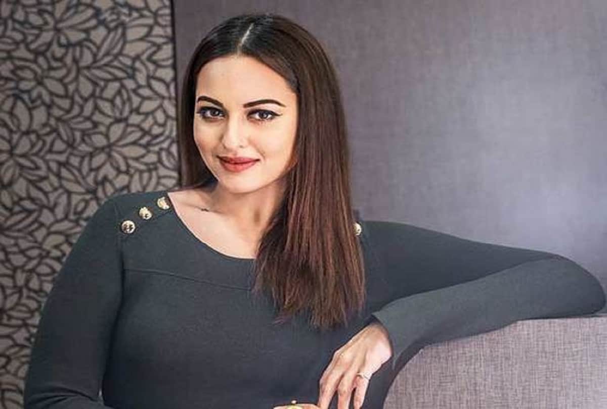 UP NEWS: Moradabad police reached at Sonakshi Sinha house to inquire in fraud case