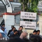shahid kapoor fans shouted happily to see him