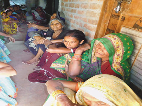 Farmer hangs up from debt, hangs