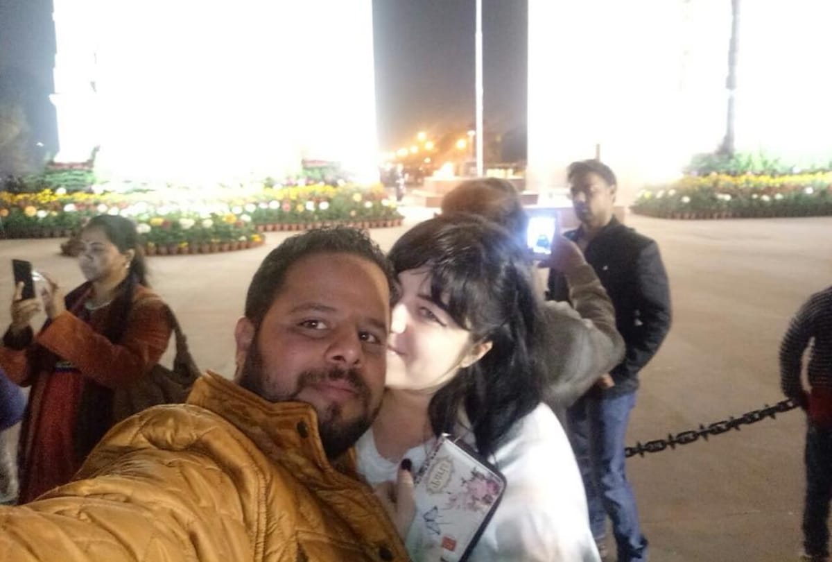husband claimed visa for his foreigner wife to live in india