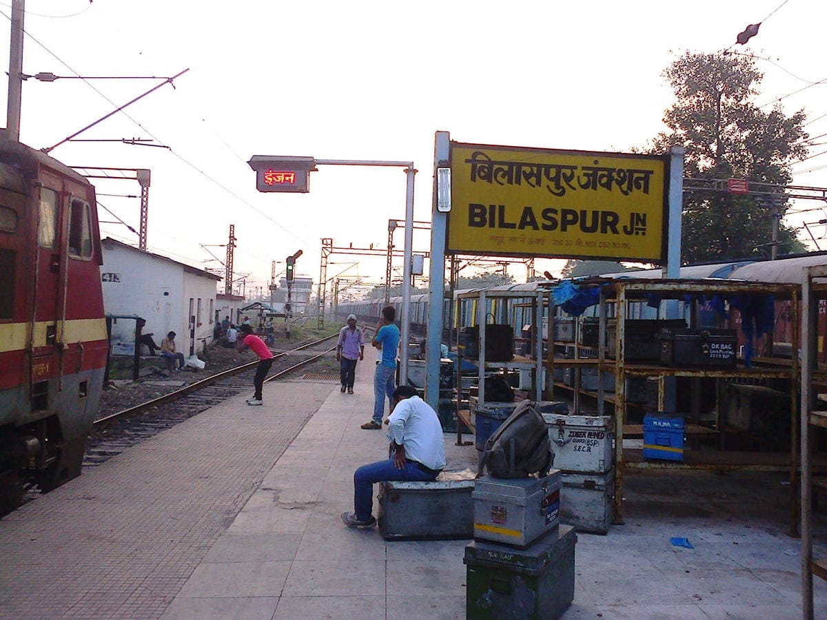 51 year old fire set himself in bilaspur