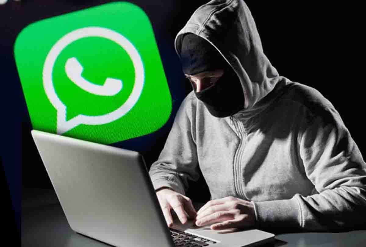 fake whatsapp messages coming from pakistan