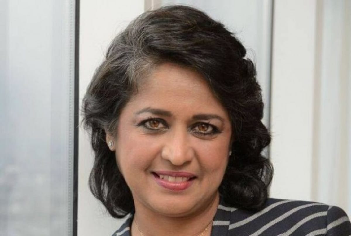 mauritius president fakim resigns due to credit card scandal