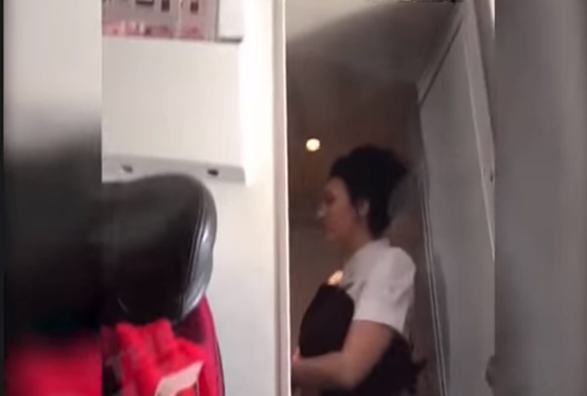 Couple who met on plane caught in toilet