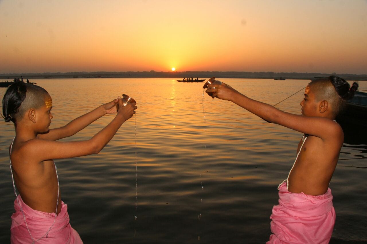 Hindu nav varsh welcome at gnaga ghat in kashi 