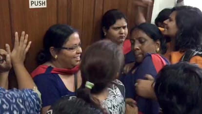 JNU sexual harassment case:  mayhem with the security personnel   