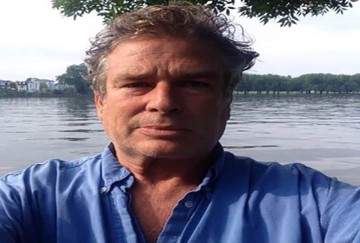 Shashi Kapoor son Karan Kapoor flop in bollywood but successful photographer