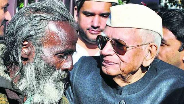 Hanuman prasad passes away who rescued dead bodies from Naini lake