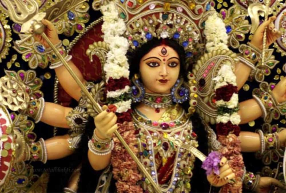 Chaitra Navratri 2018 chanting these mantra to solve problem