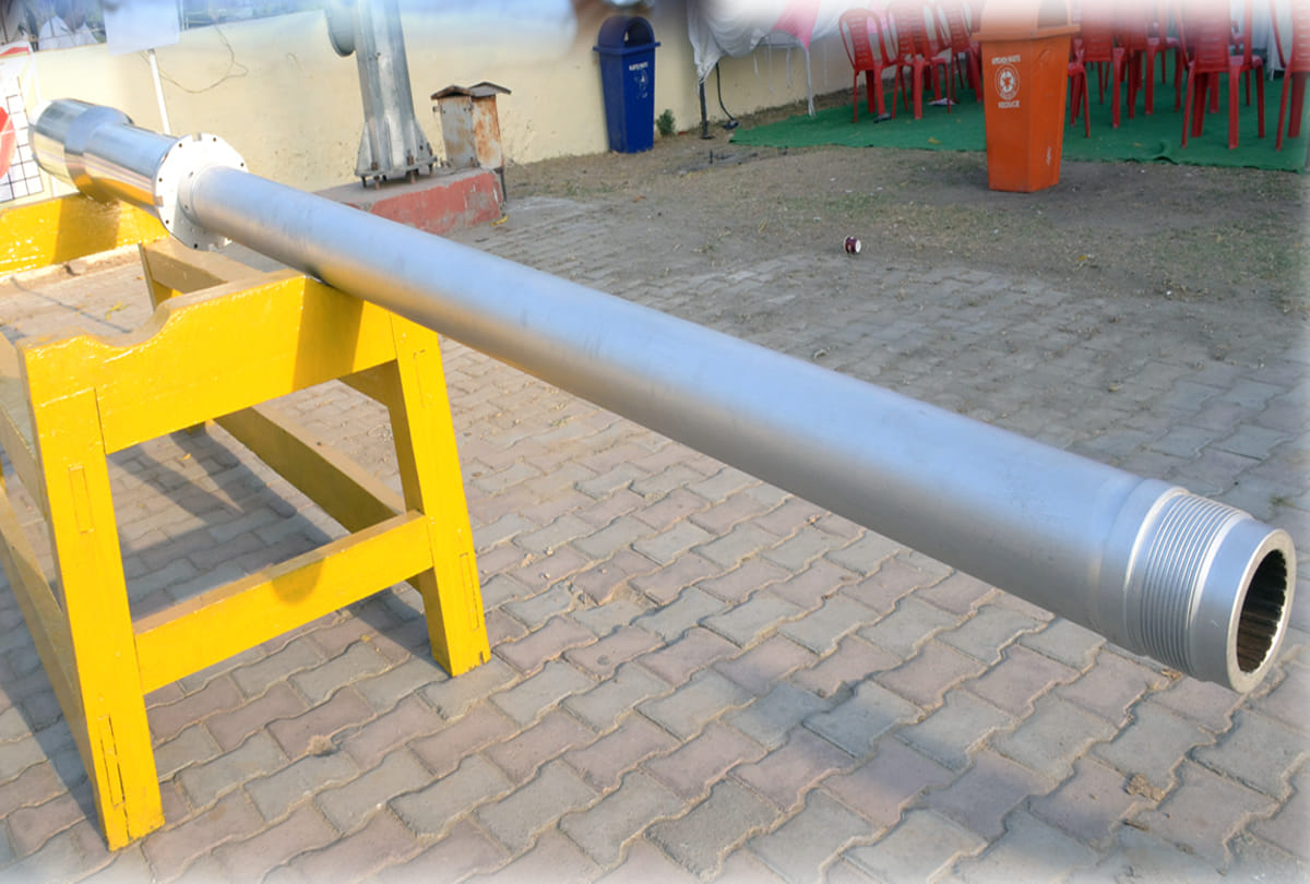 This Indian cannon and firearms will destroy the enemy 