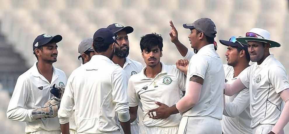 Rajneesh Gurbani Puts Vidarbha on Brink of irani trophy title