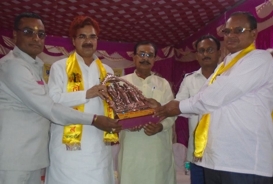 mayawati take big decision bsp mla ramveer upadhyay suspended for anti party moves