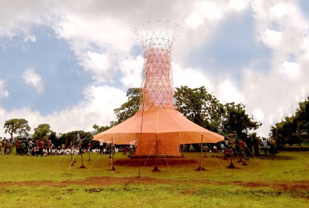 Towers in Ethiopia that harvest drinking water out of thin air