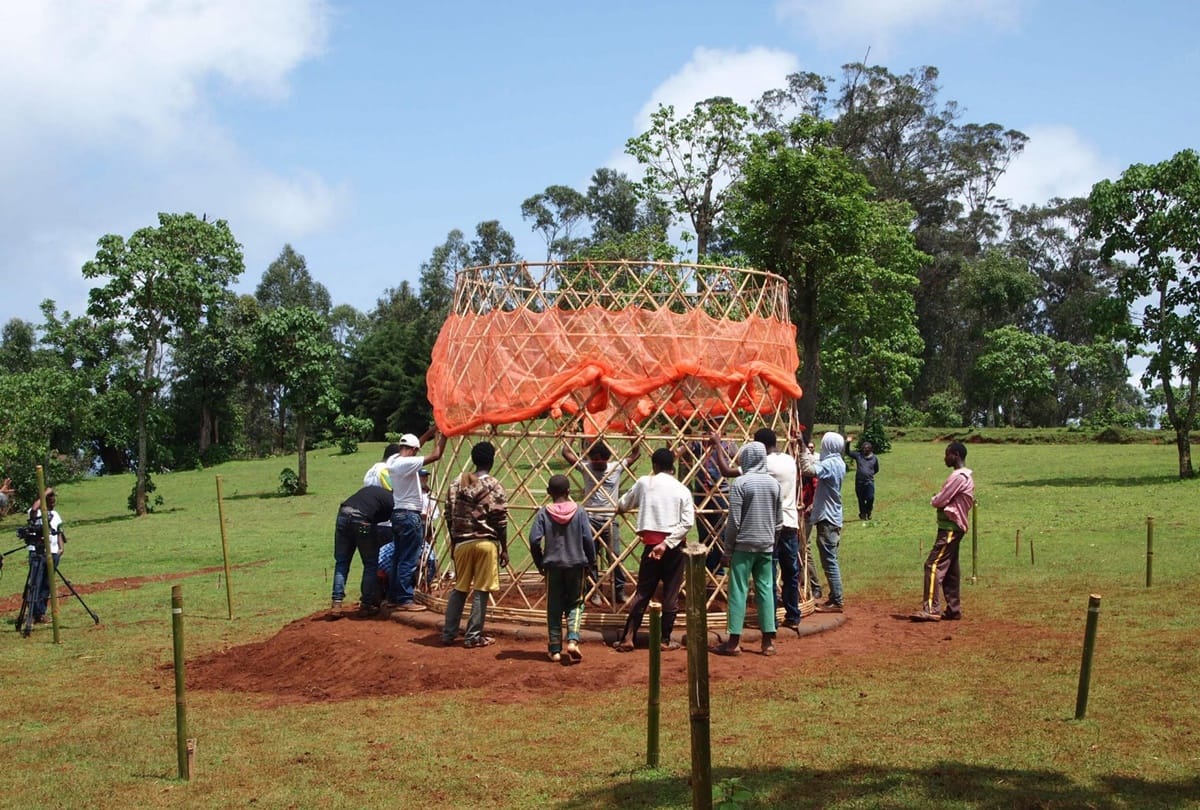 Towers in Ethiopia that harvest drinking water out of thin air