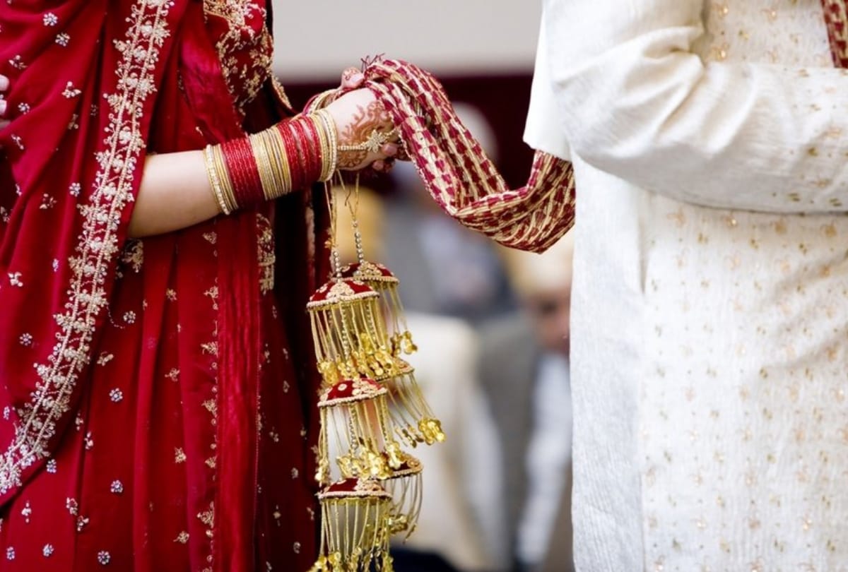 know those 5 rights of married ladies