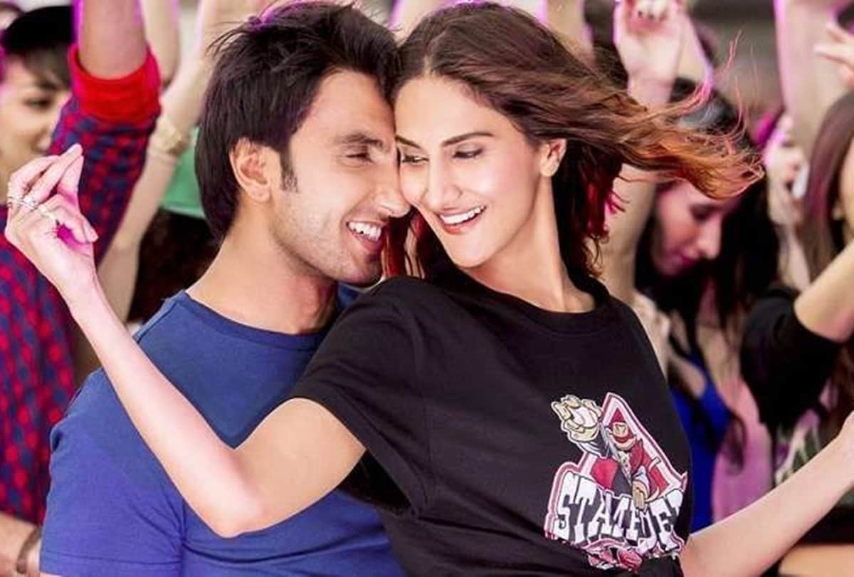 Ranveer Singh befikre song gets 400 million views on youtube