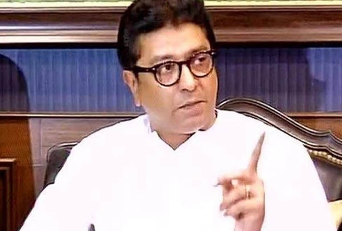  Raj Thackeray said about akshay kumar he is not a indian citizens