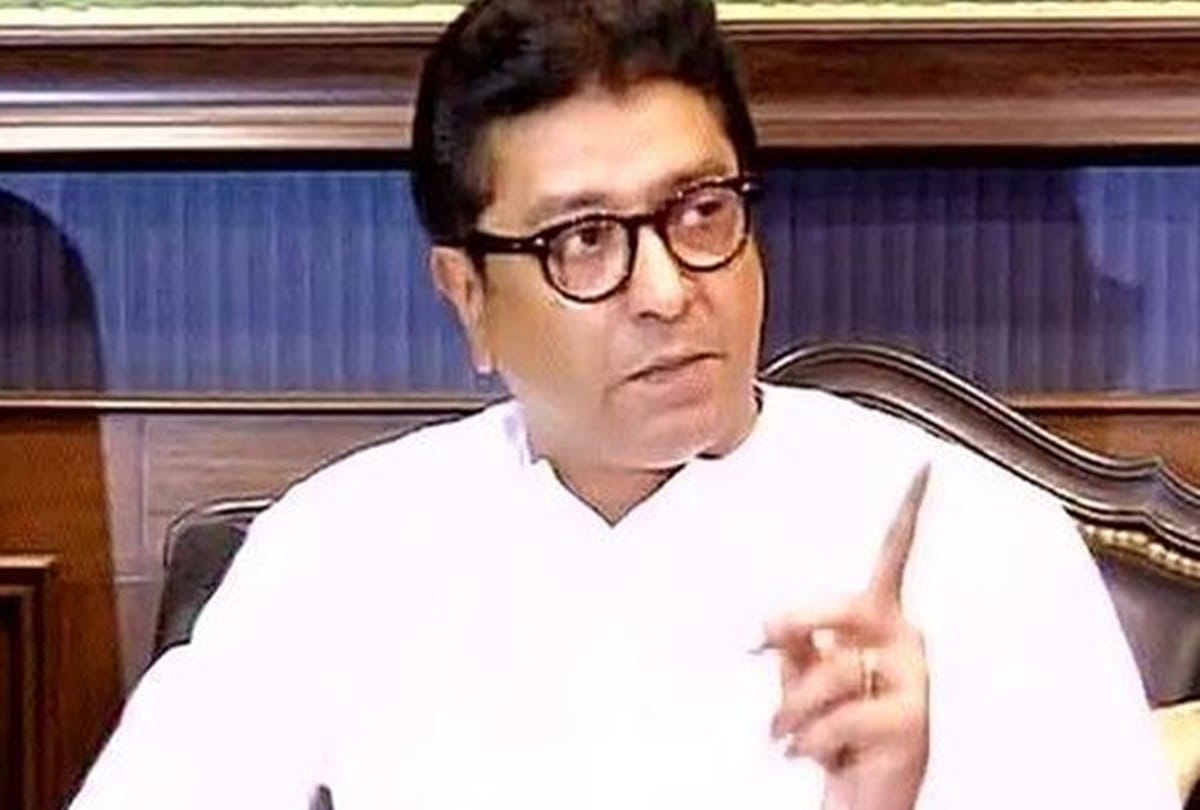  Raj Thackeray said about akshay kumar he is not a indian citizens
