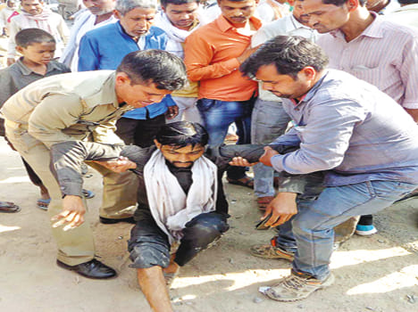 Daggamar bus crushed uncle-nephew