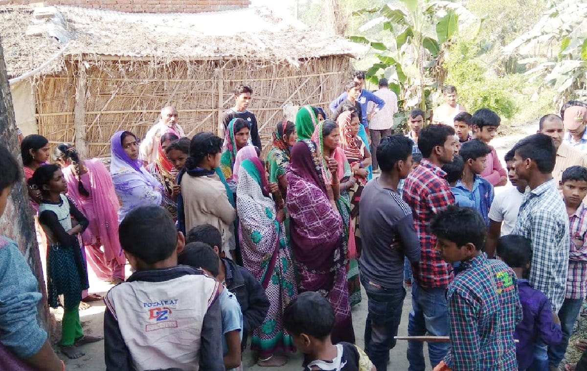 तीन बच्चों को मां ने पिलायी जहर, तीनों की मौत