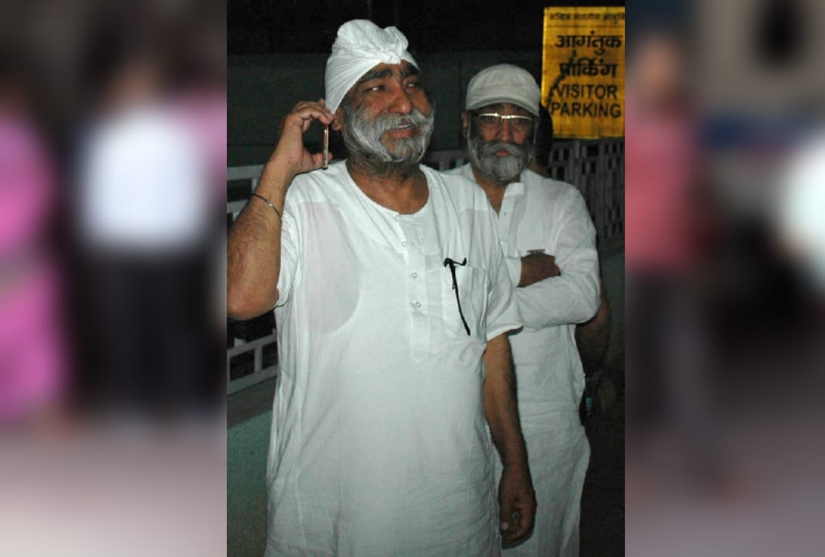 aiims 3 doctors died at yamuna expressway: life savers of others not get any treatment for 1 hrs
