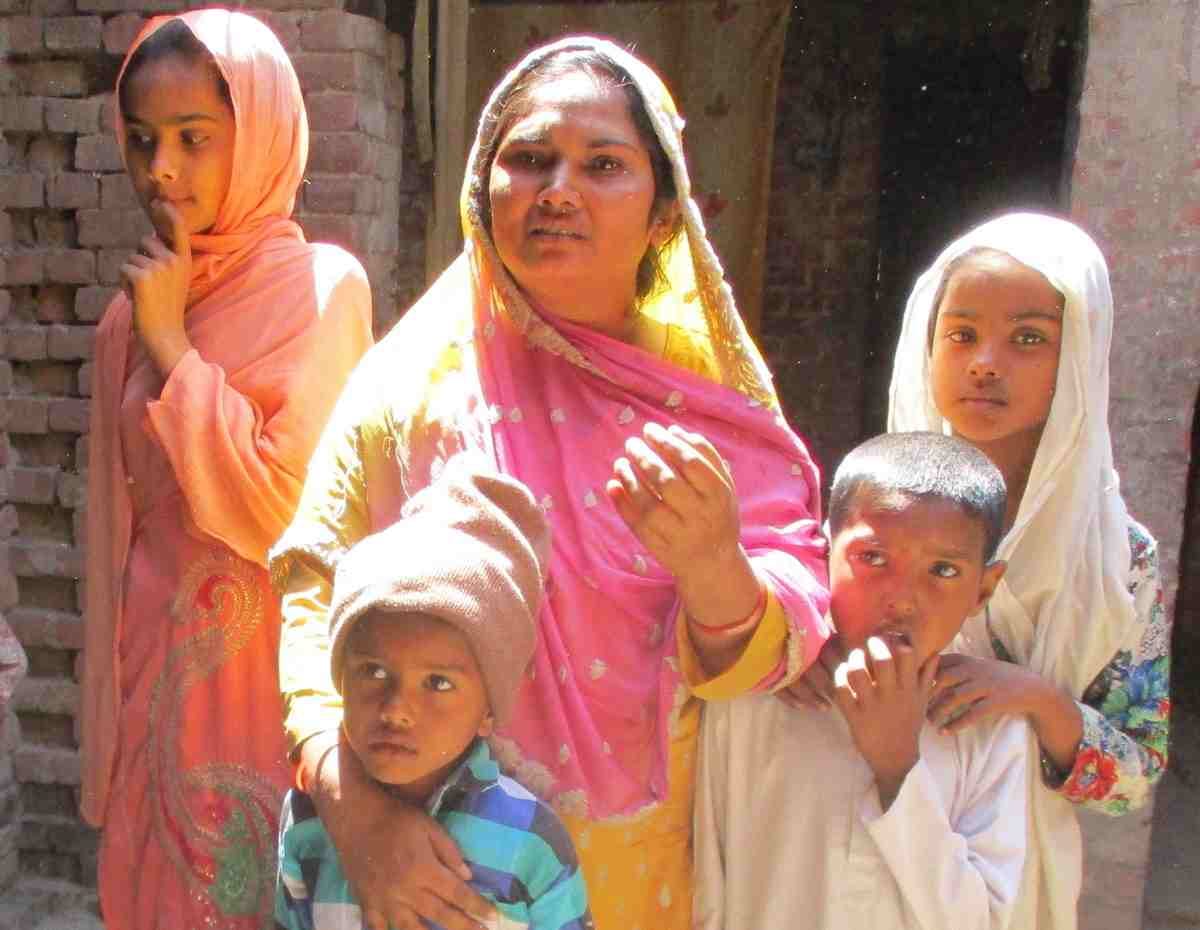 two own brothers killed younger brother in front of wife at azamagrh