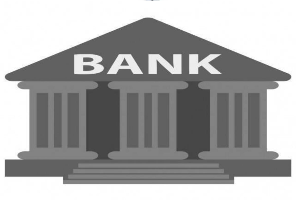 10 compulsory benefits for bank customers