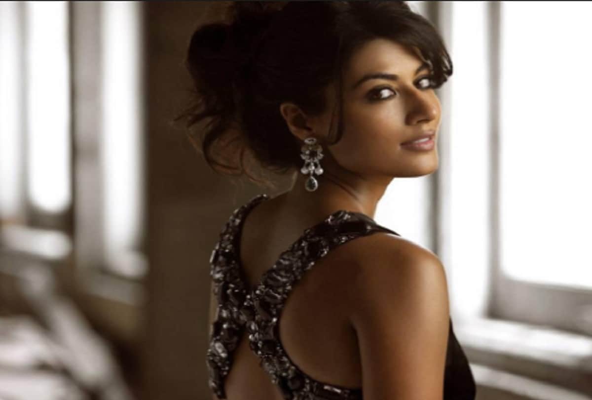 Chitrangada Singh speaks about his Bollywood career 