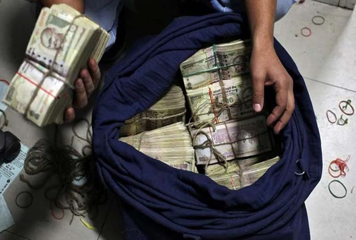 What RBI Doing with your old five hundred and thousand rupee notes 