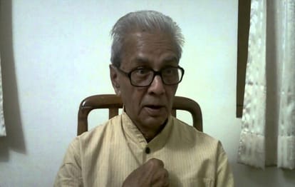 poet kedarnath singh has special relation from varanasi