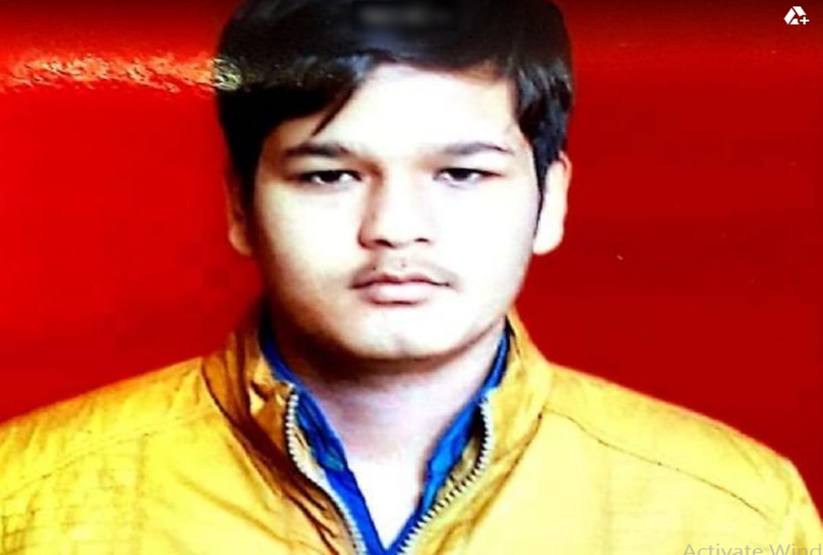 Five crore fifty five lakh rupees credit in students bank account