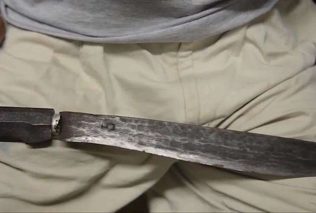 Video being viral of man who treats people with Daggers