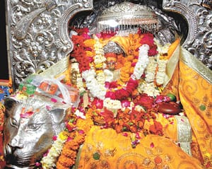 Shouting euphoria in navratri