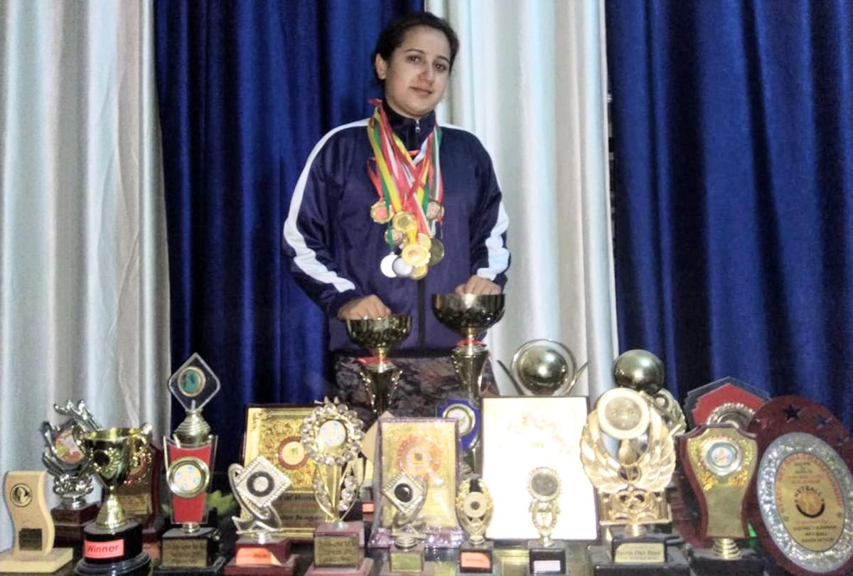 National Netball player reenu living in poverty
