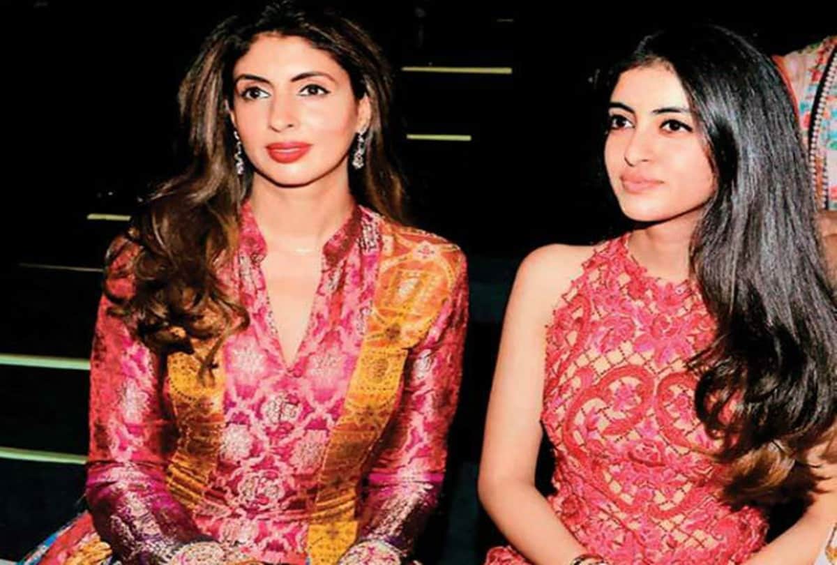 Amitabh Bachchan Excited For Daughter Shweta Nanda Debut As Novelist