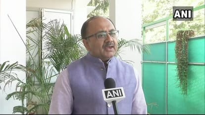 OP Rajbhar reacts on bjp says up govt. focused on temples not on welfare of the poor