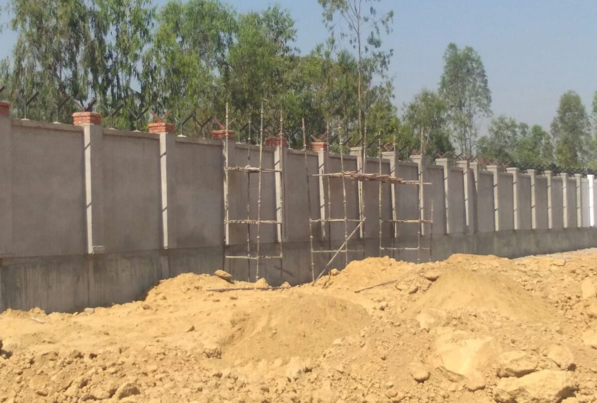 four labourers died due to electric current in sitapur
