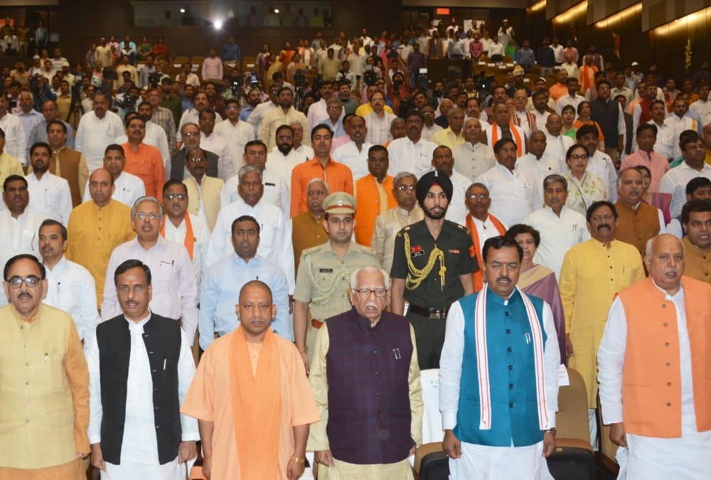 UP CM Yogi Adityanath Cabinet will be reshuffled and expanded after the controversy stops