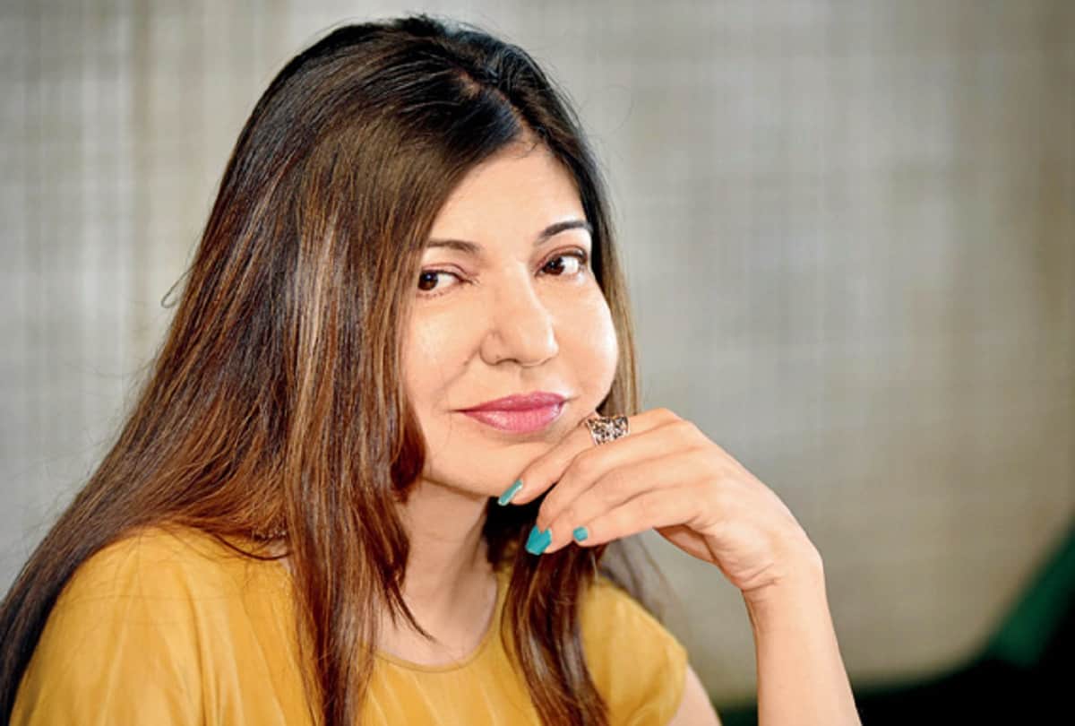 Alka Yagnik Birthday Specia at age of 15 she sang song Amitabh Bachchan
