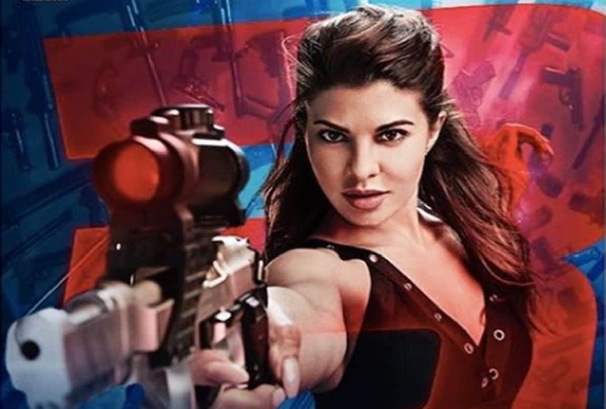 jacqueline fernandez look release from race 3 after salman khan