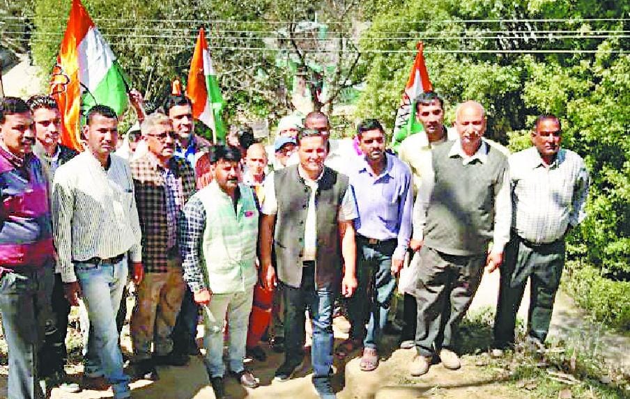 बलद्वाड़ा थाने की बहाली के लिए जोरदार प्रदर्शन